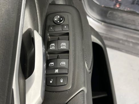 Used 2021 RAM 1500 Big Horn AWD/4WD image 17
