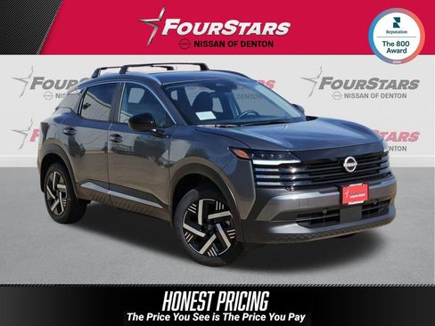 New 2026 Nissan Kicks SV image 1