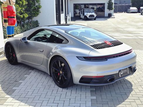 Used 2021 Porsche 911 Carrera S image 4