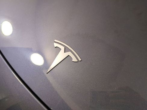 Used 2022 Tesla Model 3 Long Range image 13