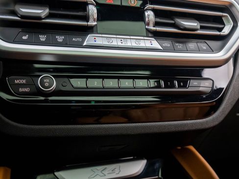 Used 2022 BMW X4 xDrive30i w/ Premium Package image 28