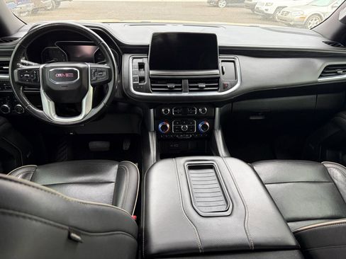 Used 2021 GMC Yukon XL SLT AWD/4WD image 19