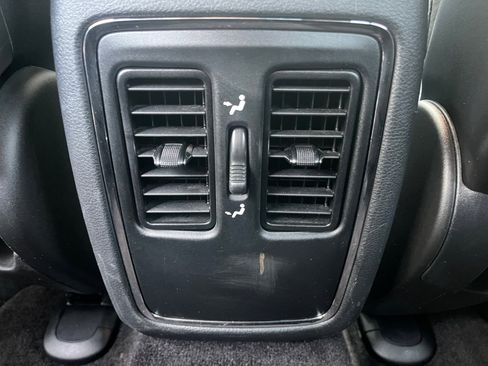 Used 2015 Jeep Grand Cherokee Laredo w/ Quick Order Package 23E image 26