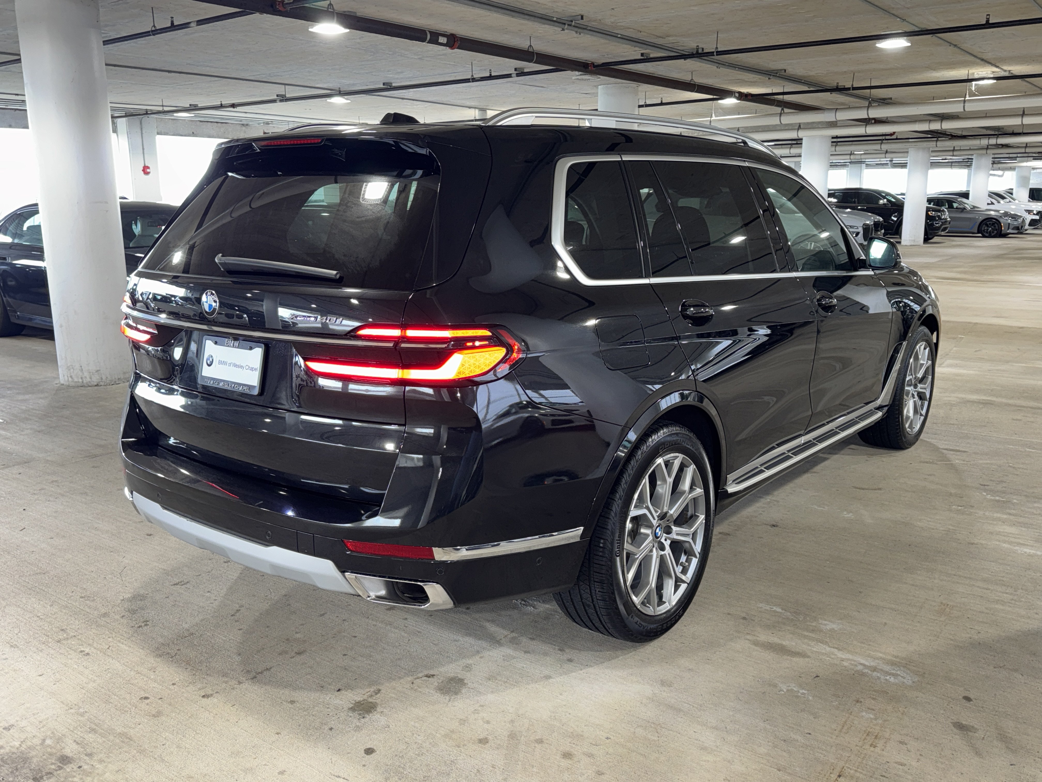 Used 2025 BMW X7 xDrive40i AWD/4WD image 8