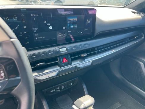 Certified 2025 Kia K4 EX w/ GT-Line Sunroof Package FWD image 18