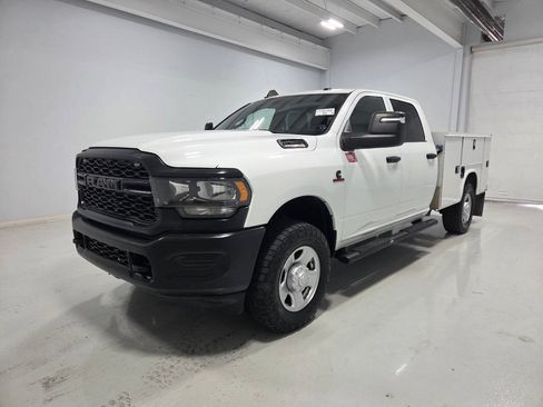 Used 2023 RAM 2500 Tradesman AWD/4WD image 3