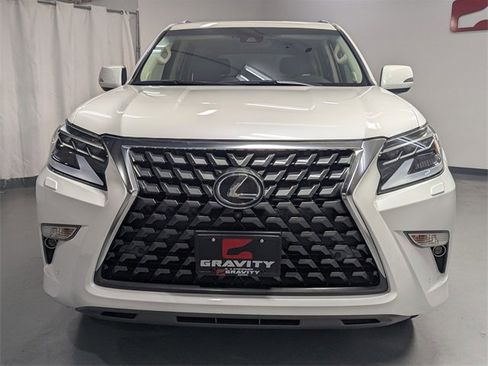 Used 2020 Lexus GX 460 Luxury w/ Accessory Package image 26