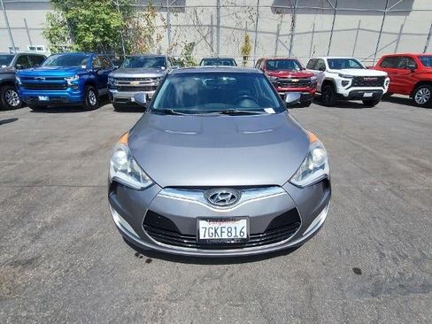Used 2014 Hyundai Veloster w/ Style Package 02 FWD image 3