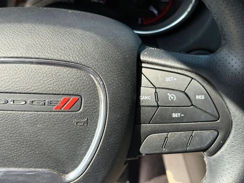 Used 2018 Dodge Durango SXT w/ Quick Order Package 2BB AWD/4WD image 11
