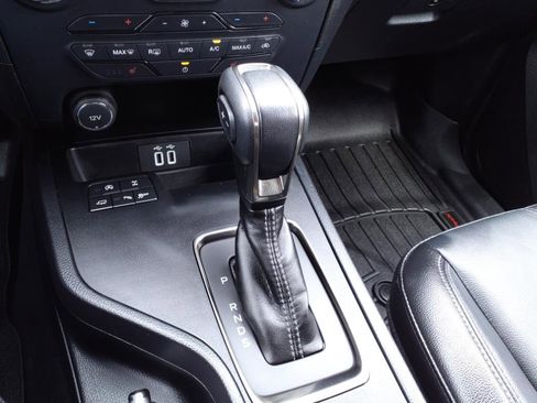 Certified 2020 Ford Ranger Lariat w/ Technology Package image 20