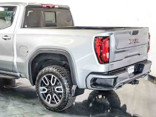 Certified 2024 GMC Sierra 1500 AT4 w/ Technology Package AWD/4WD image 10