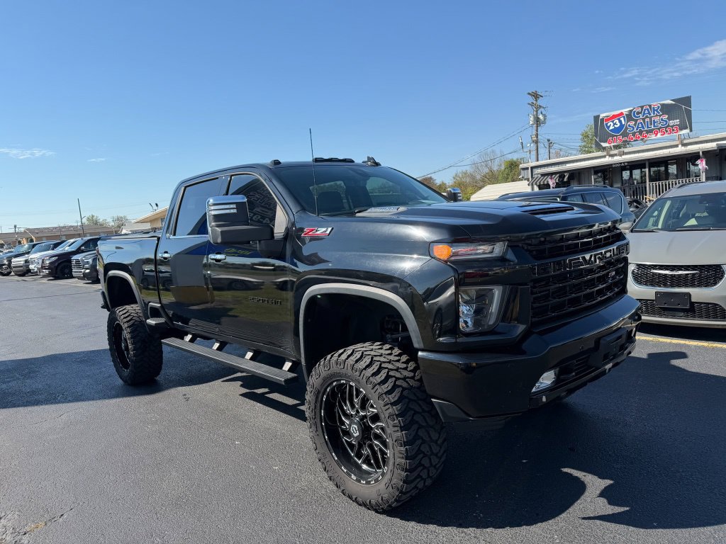 Used 2020 Chevrolet Silverado 2500 LTZ w/ LTZ Plus Package AWD/4WD image 2