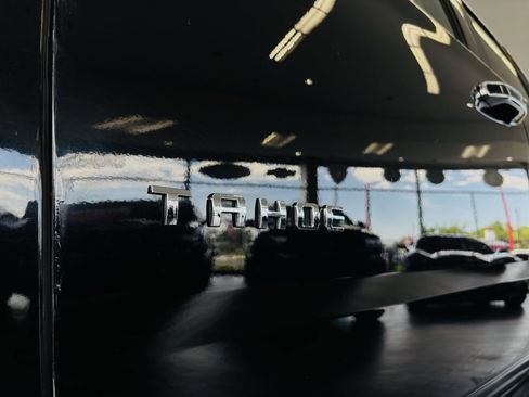 Used 2018 Chevrolet Tahoe 4WD image 4