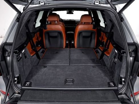 Used 2024 BMW X7 M60i w/ Executive Package AWD/4WD image 6