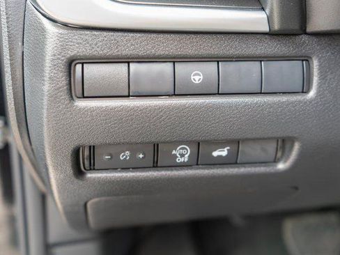 Certified 2026 Nissan Rogue SV AWD/4WD image 18