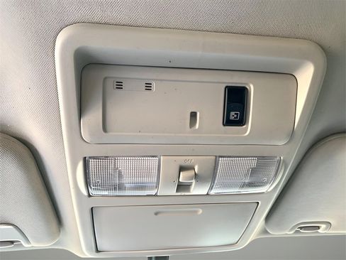 Used 2018 Nissan Titan PRO-4X w/ Pro-4x Utility Package image 39