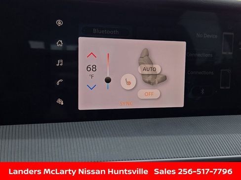 Used 2025 Nissan Murano SV image 20