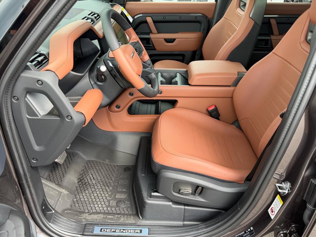New 2026 Land Rover Defender 110 OCTA AWD/4WD image 10