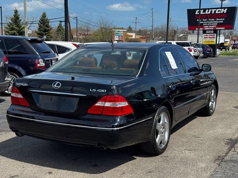Used 2004 Lexus LS 430 w/ Ultra Luxury Pkg RWD image 5