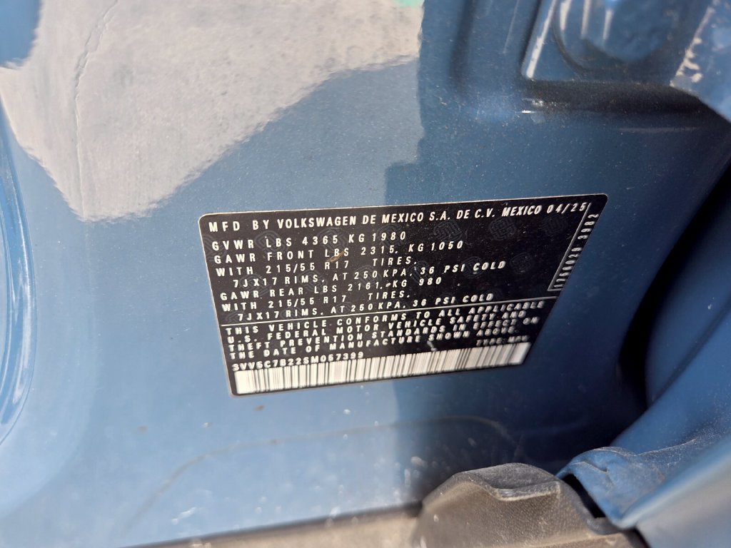 Used 2025 Volkswagen Taos S FWD image 31