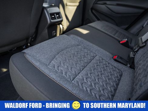 Used 2022 Chevrolet Equinox LT image 36