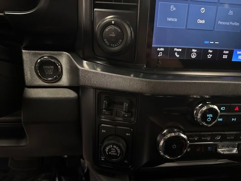 New 2026 Ford F350 Platinum w/ Tremor Off-Road Package AWD/4WD image 26