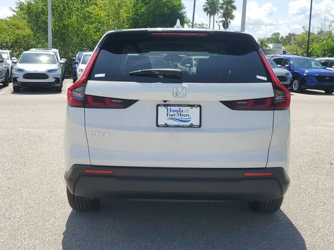 New 2026 Honda CR-V EX image 4