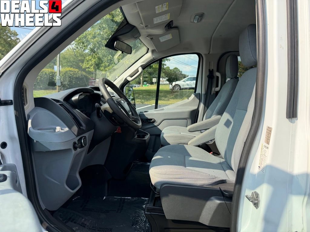 Used 2016 Ford Transit 350 XLT RWD image 9