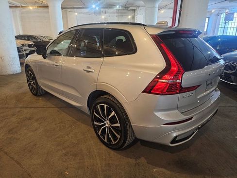 Certified 2023 Volvo XC60 B5 Plus w/ Climate Package image 2