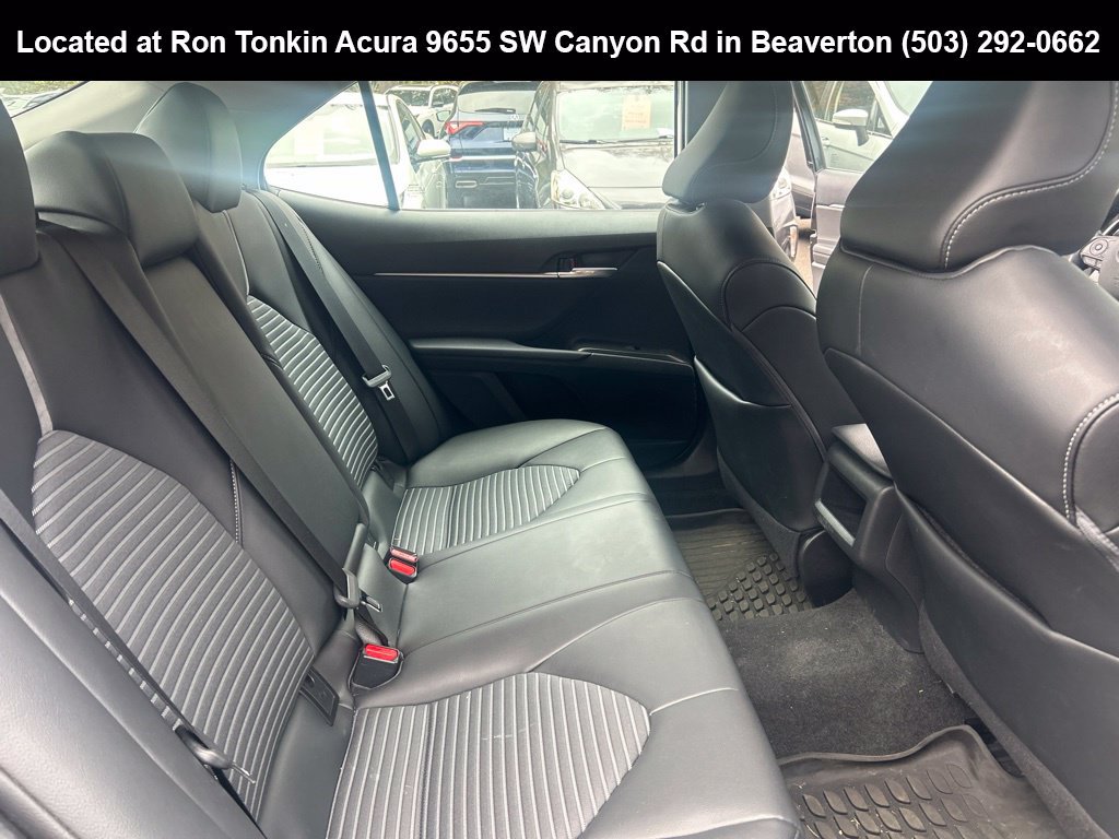 Used 2021 Toyota Camry SE w/ Cold Weather Package FWD image 12