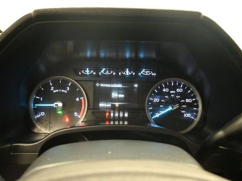 Used 2022 Ford F250 XL w/ Power Equipment Group AWD/4WD image 5