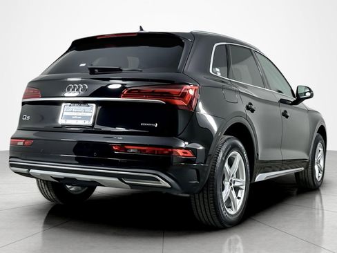Used 2023 Audi Q5 2.0T Premium w/ Convenience Package image 5