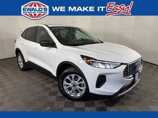 Used 2023 Ford Escape Active video 1