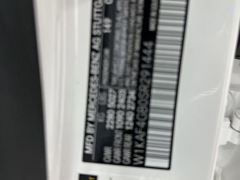 Used 2025 Mercedes-Benz C 300 Sedan image 32