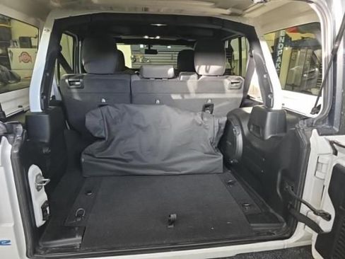 Used 2023 Jeep Wrangler Unlimited Rubicon 4xe w/ Cold Weather Group image 14