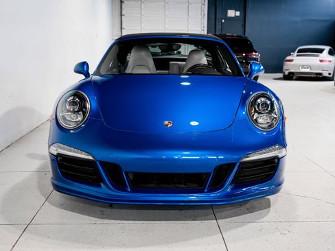 Used 2015 Porsche 911 Targa 4 image 4