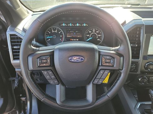 Used 2018 Ford F150 XLT w/ Equipment Group 302A Luxury image 24