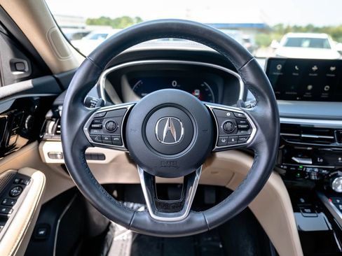 Certified 2023 Acura MDX w/ Technology Package AWD/4WD image 18