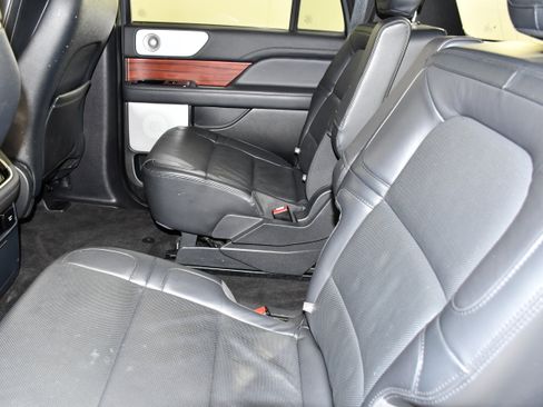 Used 2023 Lincoln Navigator L Reserve AWD/4WD image 53