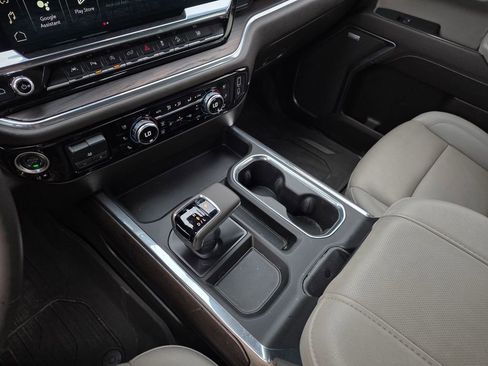 Used 2025 GMC Sierra 1500 SLT w/ SLT Premium Plus Package image 20