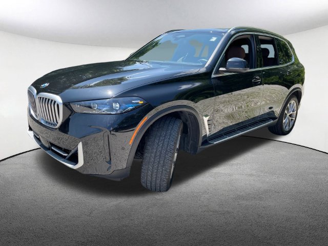 Used 2025 BMW X5 xDrive40i AWD/4WD image 4