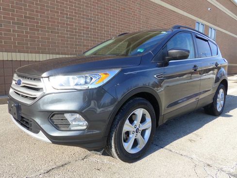 Used 2018 Ford Escape SEL image 6