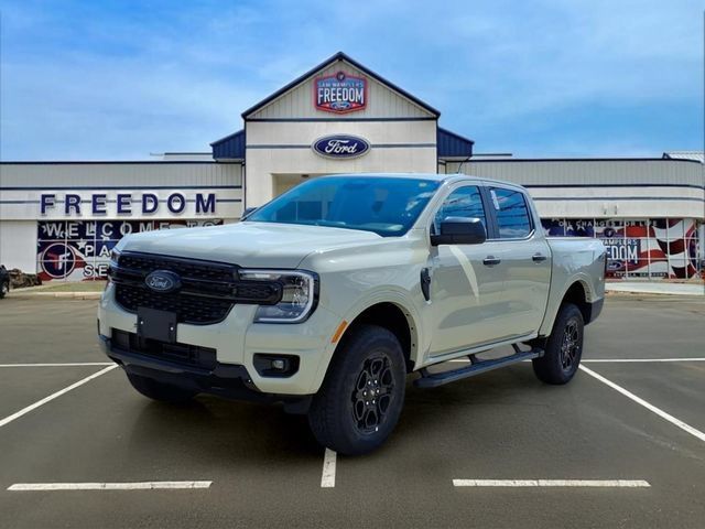 New 2026 Ford Ranger XLT w/ FX4 Off-Road Package AWD/4WD image 2