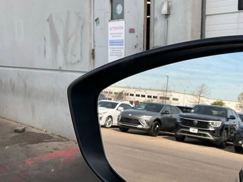 Used 2025 MAZDA CX-30 AWD 2.5 S w/ Preferred Package image 21