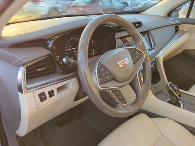 Used 2019 Cadillac XT5 Premium Luxury FWD image 13