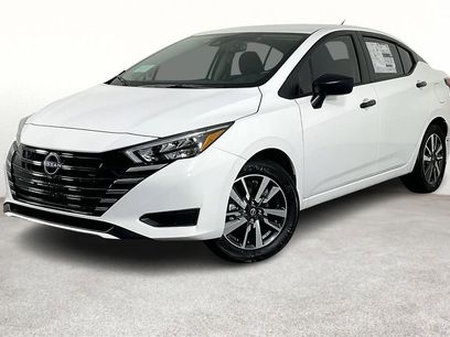 New 2025 Nissan Versa S w/ Trunk Package