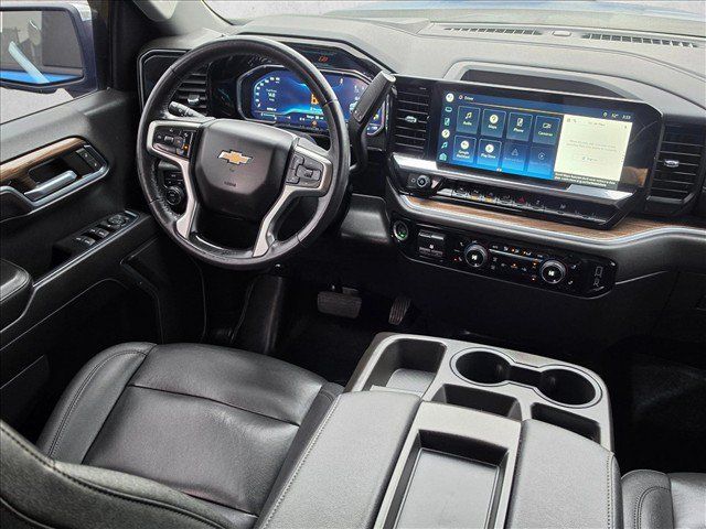 Used 2022 Chevrolet Silverado 1500 LT w/ Safety Package AWD/4WD image 19