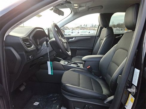 New 2026 Ford Escape SE image 6