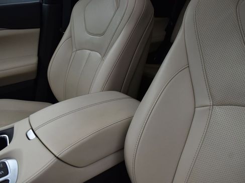 Certified 2023 INFINITI QX60 Pure image 14