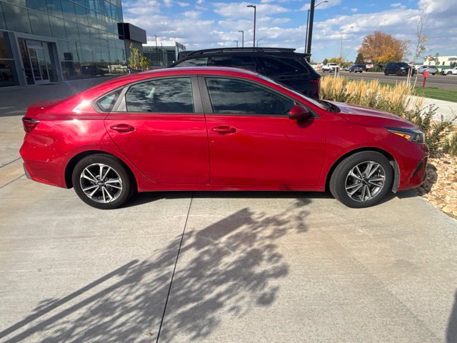 Certified 2024 Kia Forte LXS FWD image 6